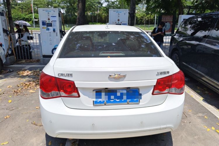 Used Chevrolet Cruze 2013 1.6L SE AT Rear