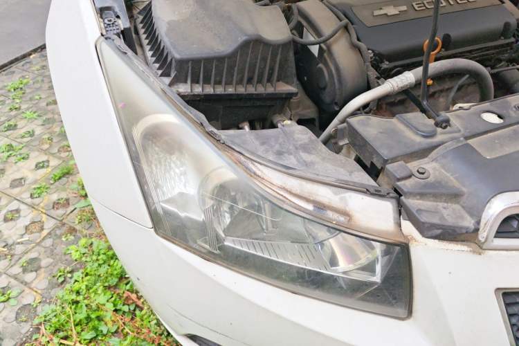 Used Chevrolet Cruze 2013 1.8L SE AT Right Front Headlight