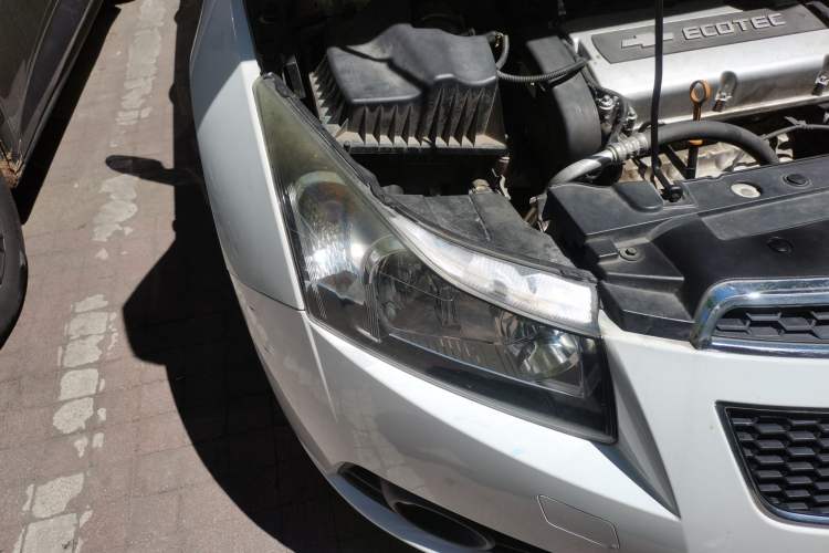 Used Chevrolet Cruze 2013 1.8L SE AT Right Front Headlight