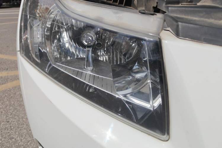 Used Chevrolet Cruze 2013 1.6L SE AT Right Front Headlight