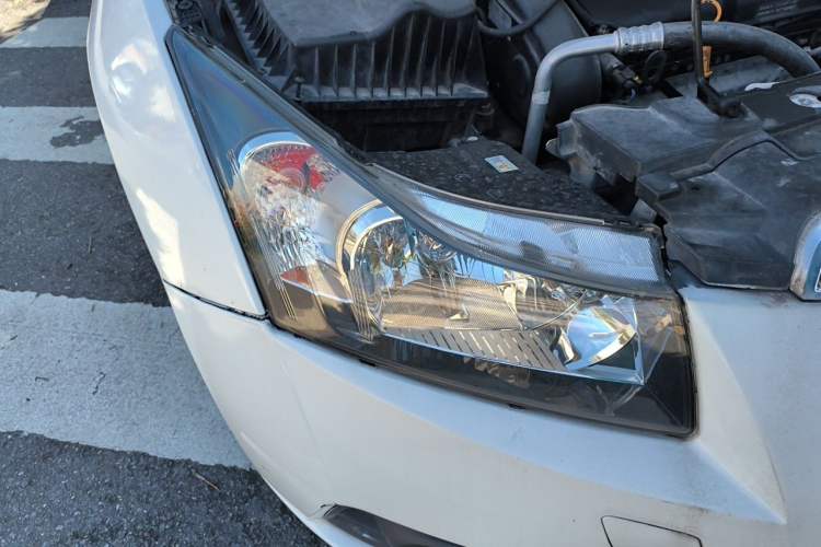 Used Chevrolet Cruze 2013 1.8L SE AT Right Front Headlight