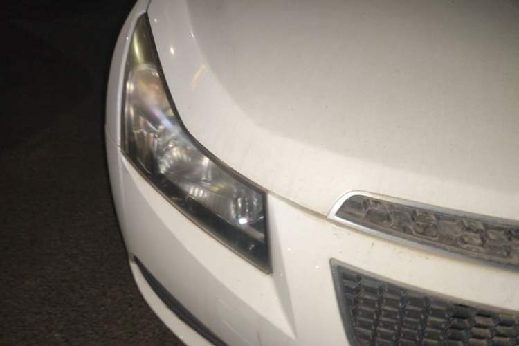 Used Chevrolet Cruze 2013 1.6L SL Sunroof Edition MT Right Front Headlight