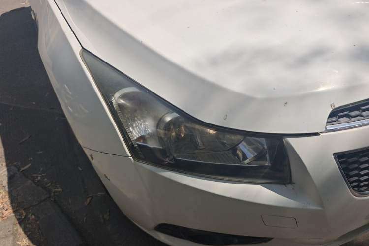Used Chevrolet Cruze 2013 1.6L SE AT Right Front Headlight
