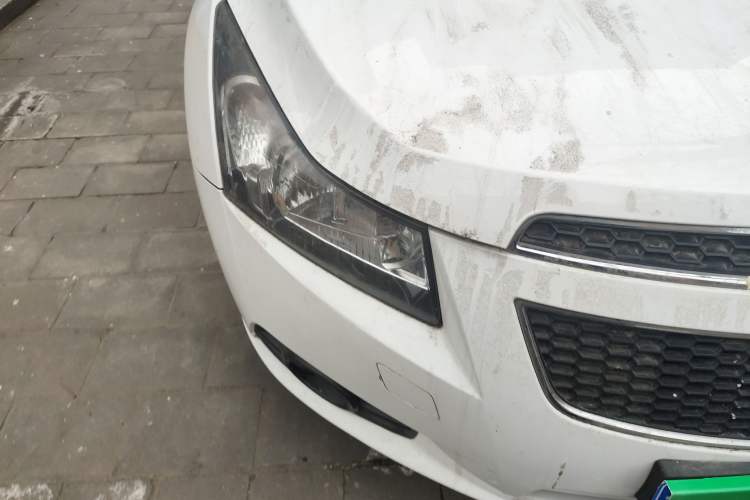 Used Chevrolet Cruze 2013 Hatchback 1.6T Automatic Flagship Model Right Front Headlight