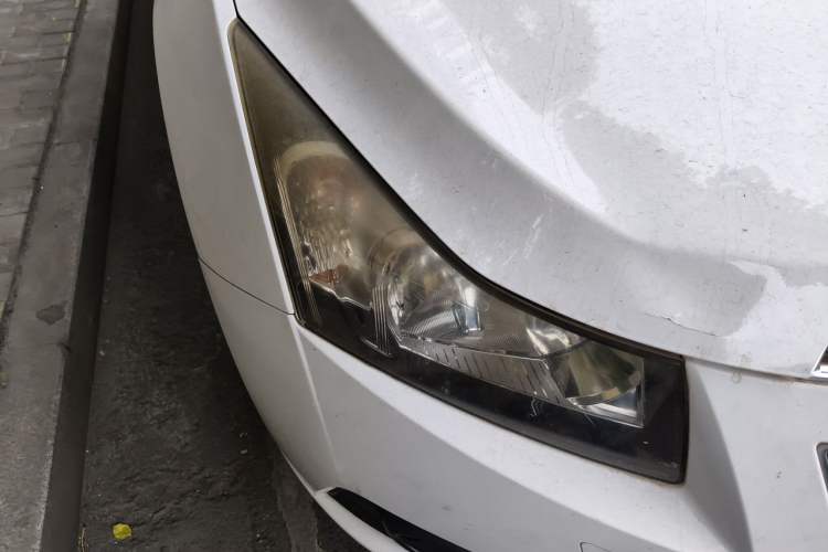 Used Chevrolet Cruze 2013 1.8L SE AT Right Front Headlight