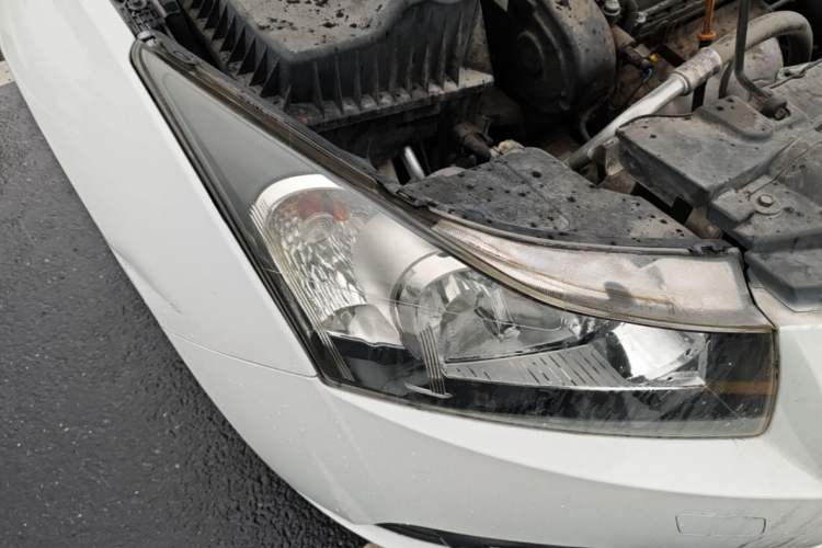 Used Chevrolet Cruze 2013 1.6L SE MT Right Front Headlight