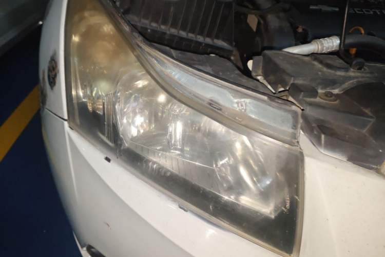 Used Chevrolet Cruze 2013 1.8L SE AT Right Front Headlight