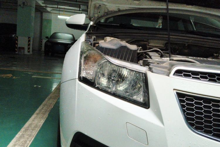 Used Chevrolet Cruze 2013 1.6L SL MT Right Front Headlight