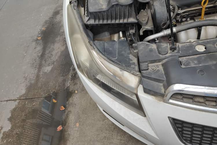 Used Chevrolet Cruze 2013 1.8L SX AT Right Front Headlight