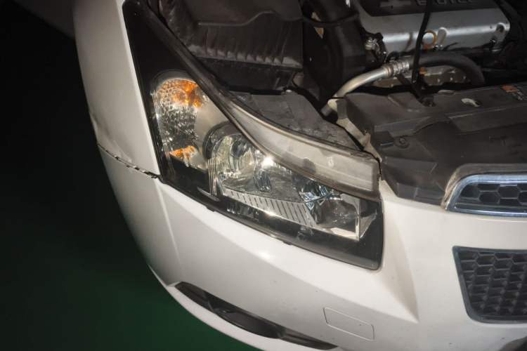 Used Chevrolet Cruze 2013 1.8L SE AT Right Front Headlight