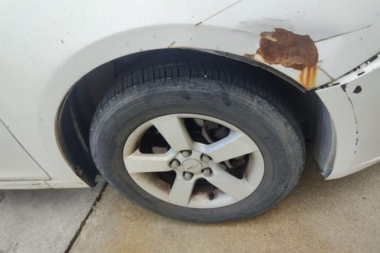 Used Chevrolet Cruze 2013 1.6L SL Grand Edition Automatic Right Front Wheel Hub