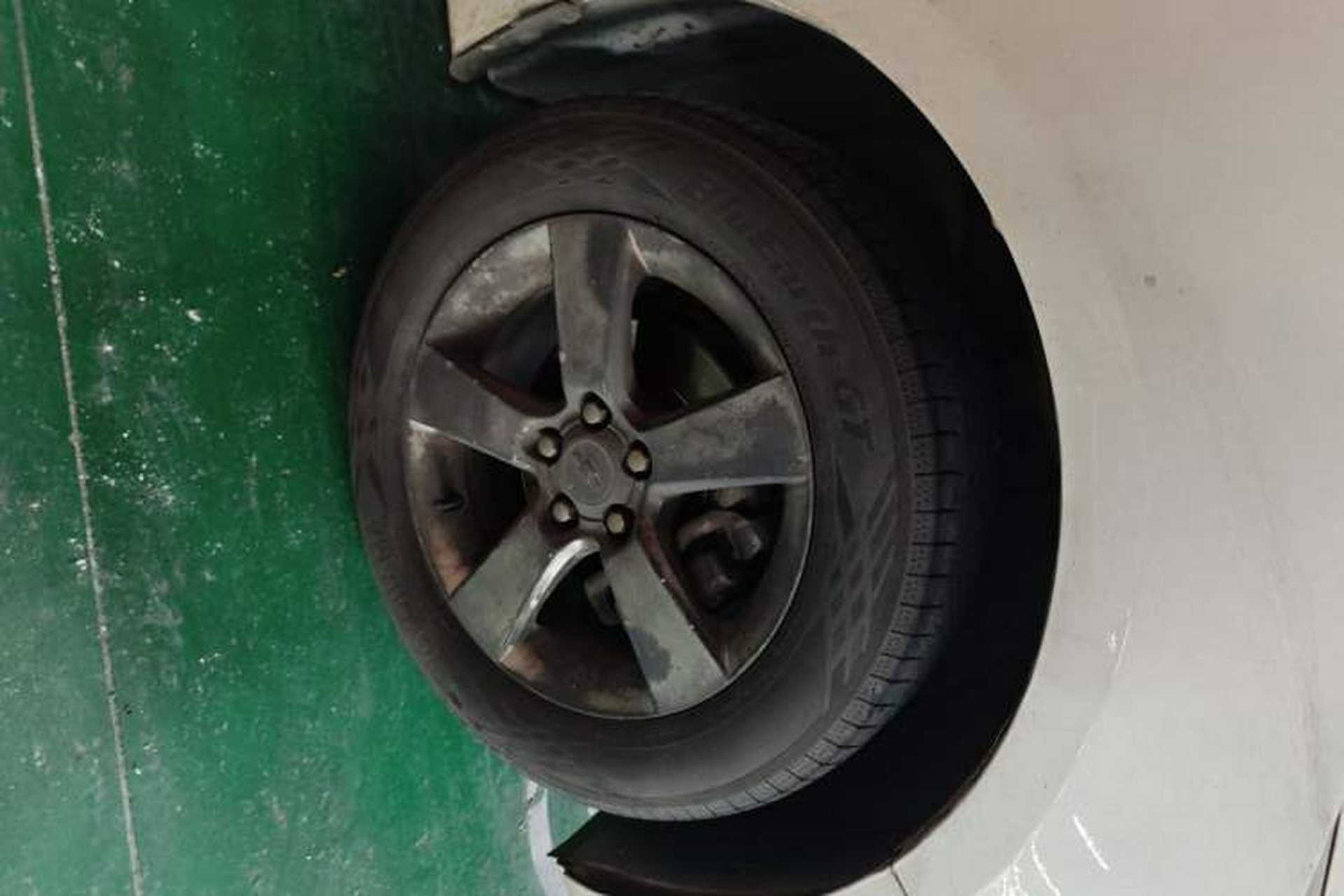 Used Chevrolet Cruze 2013 1.8L SE AT Right Front Wheel Hub