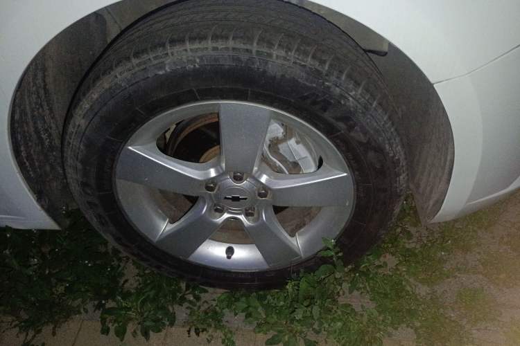 Used Chevrolet Cruze 2013 1.8L SE AT Right Front Wheel Hub