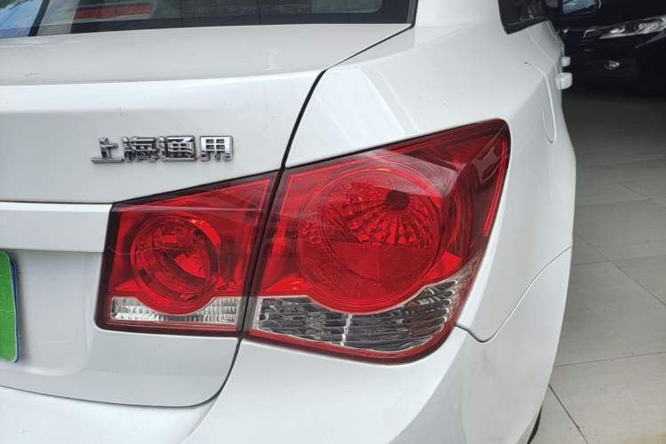 Used Chevrolet Cruze 2013 1.8L SE AT Right Rear Taillight