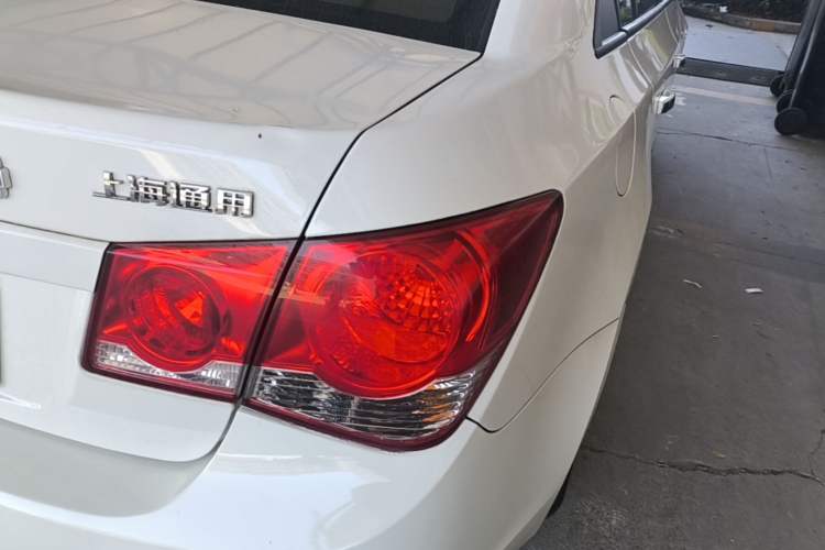 Used Chevrolet Cruze 2013 1.6L SE MT Right Rear Taillight