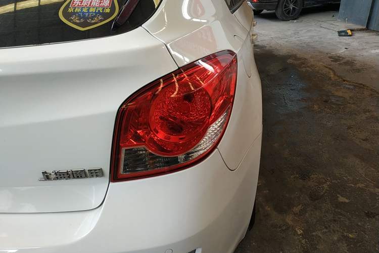 Used Chevrolet Cruze 2013 Hatchback 1.6L Manual Luxury Model Right Rear Taillight