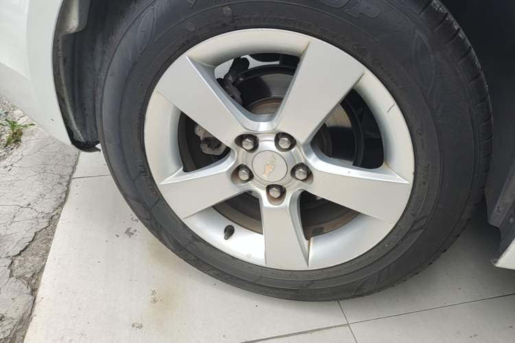 Used Chevrolet Cruze 2013 1.8L SE AT Right Rear Wheel Hub