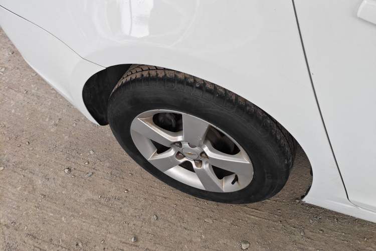 Used Chevrolet Cruze 2013 1.8L SE AT Right Rear Wheel Hub