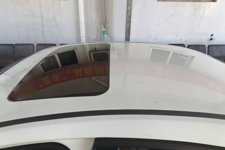 Used Chevrolet Cruze 2013 1.6L SE MT Roof