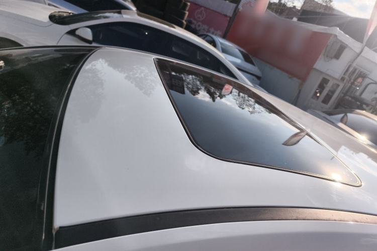 Used Chevrolet Cruze 2013 Hatchback 1.6L Automatic Luxury Model Roof