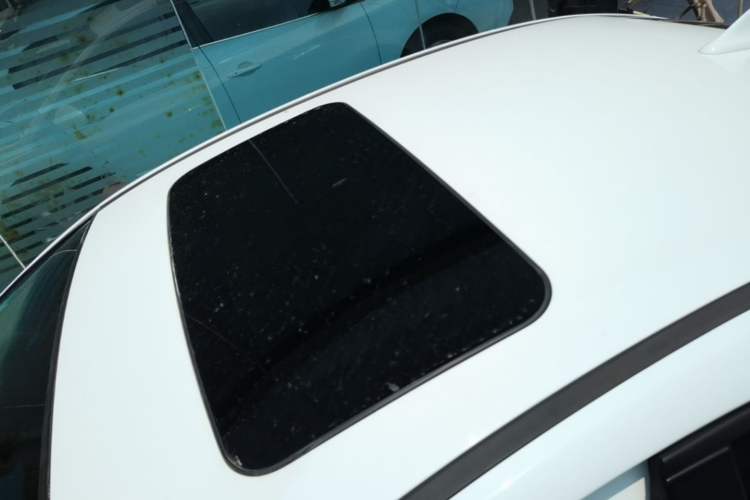 Used Chevrolet Cruze 2013 1.8L SE AT Roof