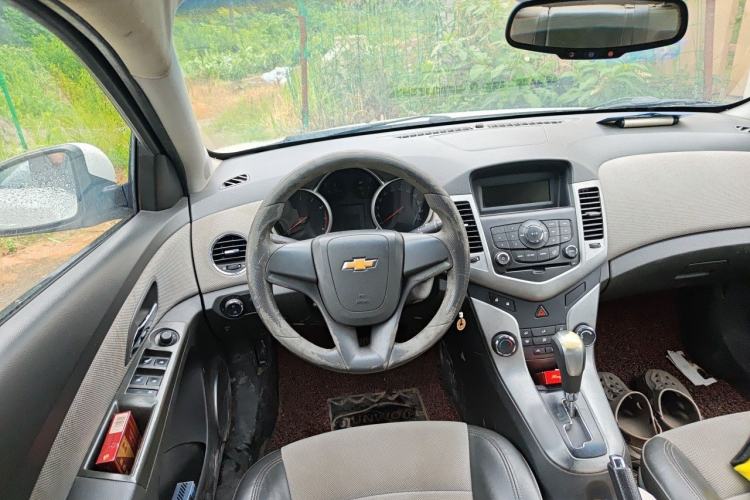 Used Chevrolet Cruze 2013 1.8L SE AT Steering Wheel