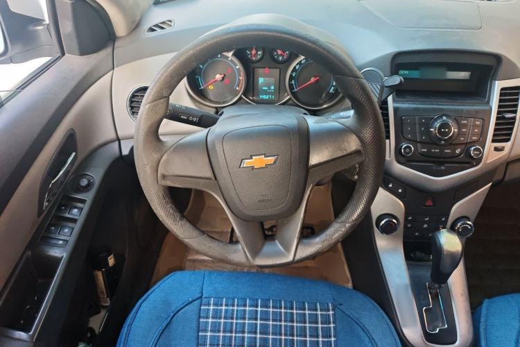 Used Chevrolet Cruze 2013 1.6L SL Grand Edition Automatic Steering Wheel