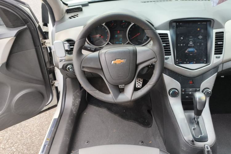 Used Chevrolet Cruze 2013 1.6L SL Grand Edition Automatic Steering Wheel