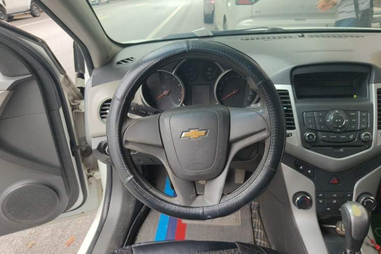 Used Chevrolet Cruze 2013 1.6L SL Grand Edition Automatic Steering Wheel