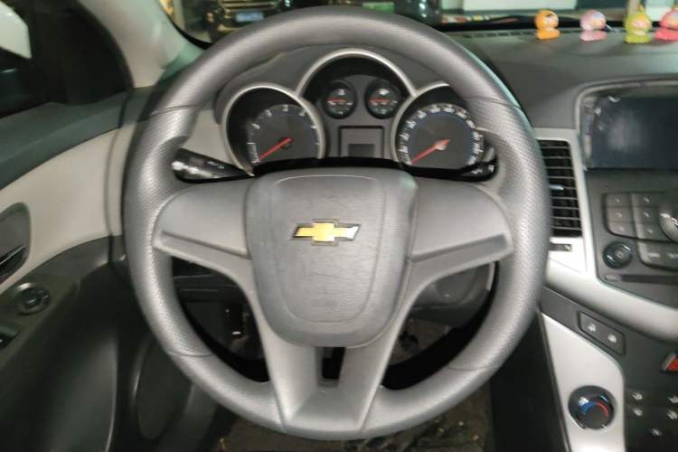 Used Chevrolet Cruze 2013 1.6L SL Grand Edition Automatic Steering Wheel
