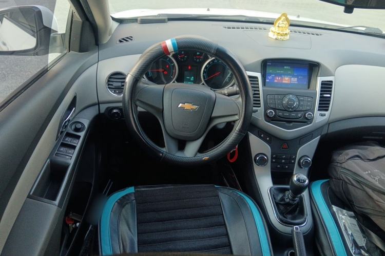Used Chevrolet Cruze 2013 1.6L SL MT Steering Wheel