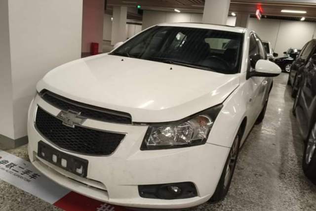 Used Chevrolet Cruze 2013 Hatchback 1.6L Manual Luxury Model