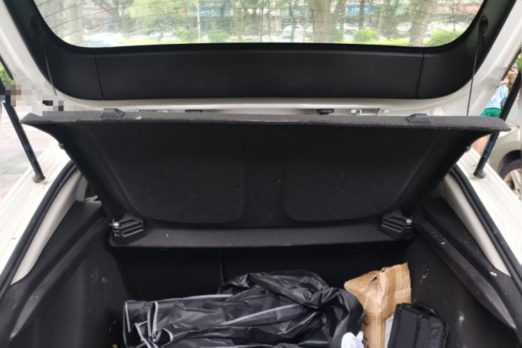 Used Chevrolet Cruze 2013 Hatchback 1.6L Automatic Luxury Model Trunk