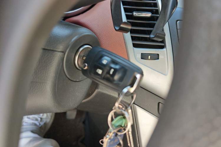 Used Chevrolet Cruze 2013 1.8L SE AT Vehicle Key