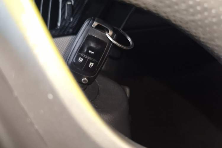 Used Chevrolet Cruze 2013 1.8L SE AT Vehicle Key
