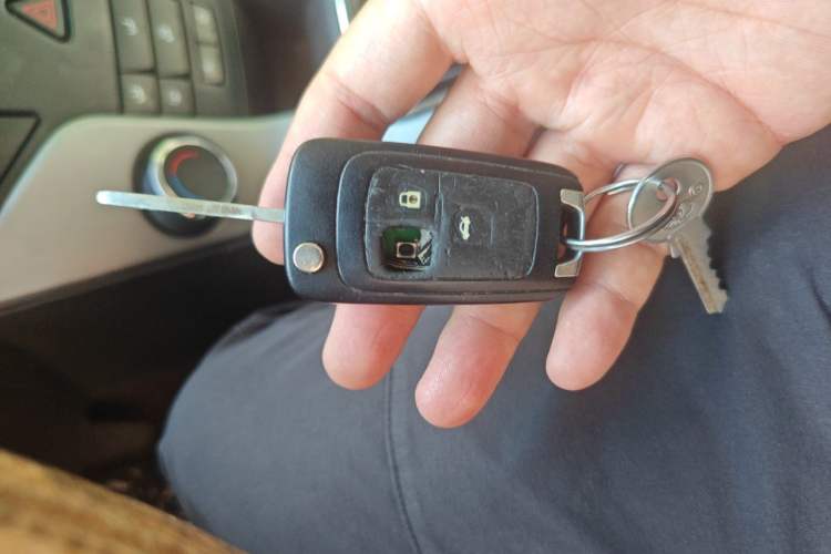Used Chevrolet Cruze 2013 1.6L SL MT Vehicle Key