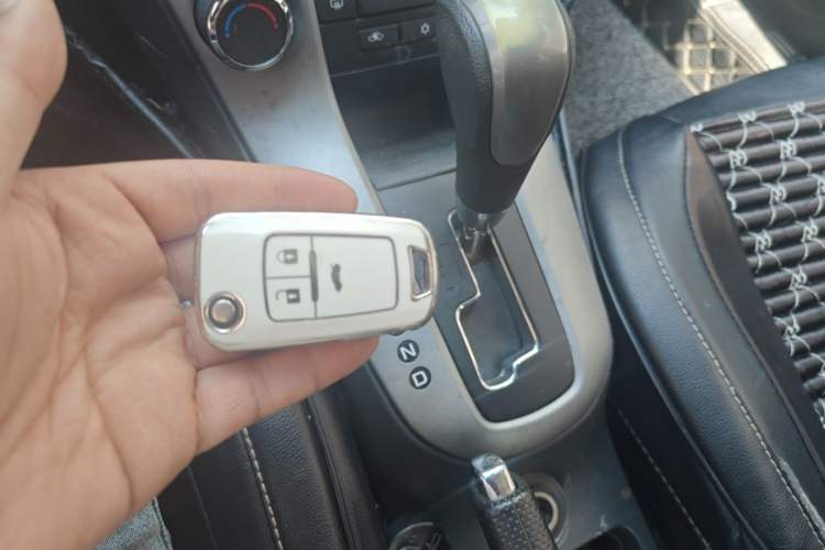 Used Chevrolet Cruze 2013 1.6L SL Grand Edition Automatic Vehicle Key