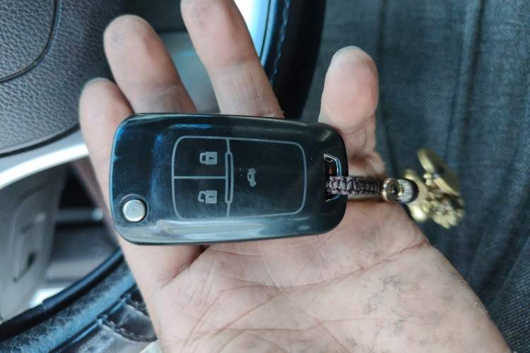 Used Chevrolet Cruze 2013 Hatchback 1.6L Automatic Luxury Model Vehicle Key