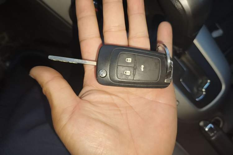 Used Chevrolet Cruze 2013 1.8L SE AT Vehicle Key