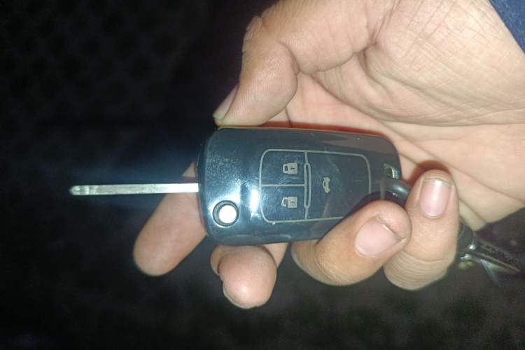Used Chevrolet Cruze 2013 1.8L SE AT Vehicle Key