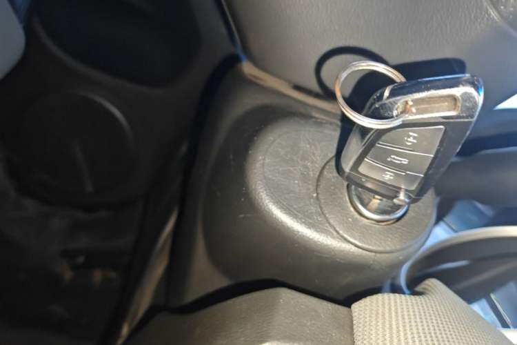 Used Chevrolet Cruze 2013 1.8L SE AT Vehicle Key
