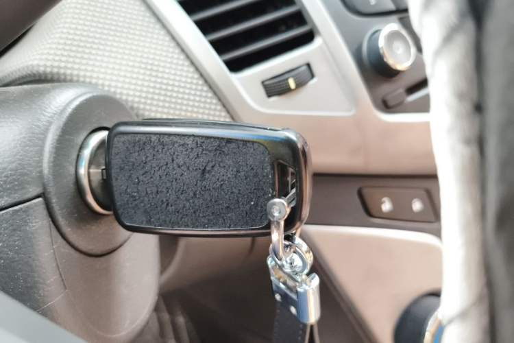 Used Chevrolet Cruze 2013 1.8L SE AT Vehicle Key