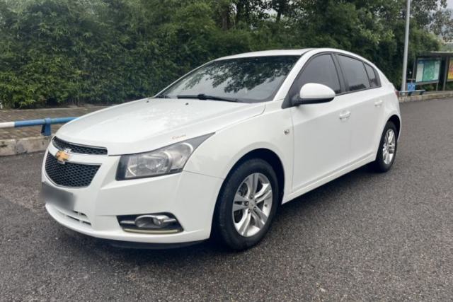 Used Chevrolet Cruze 2013 Hatchback 1.6L Manual Luxury Model