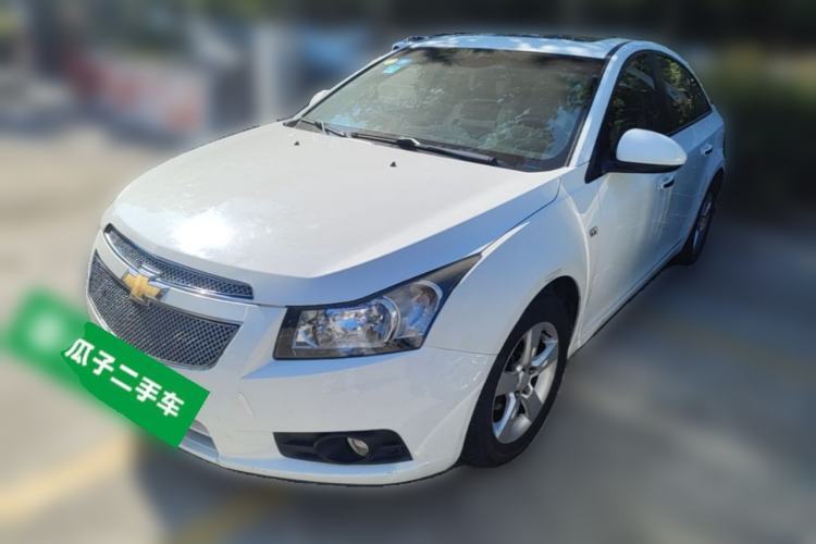 Używany Chevrolet Cruze 2013 1.6L SE MT Guazi used car, China used car export, Used car for sale, Used cars, Cheapest cars for sale