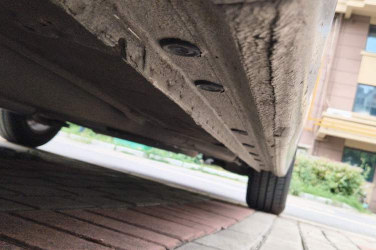 Used Chevrolet Cruze 2013 1.6L SE MT Chassis Front Left