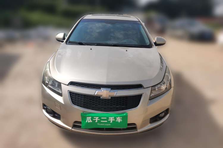 Used Chevrolet Cruze 2013 1.8L SE AT Front