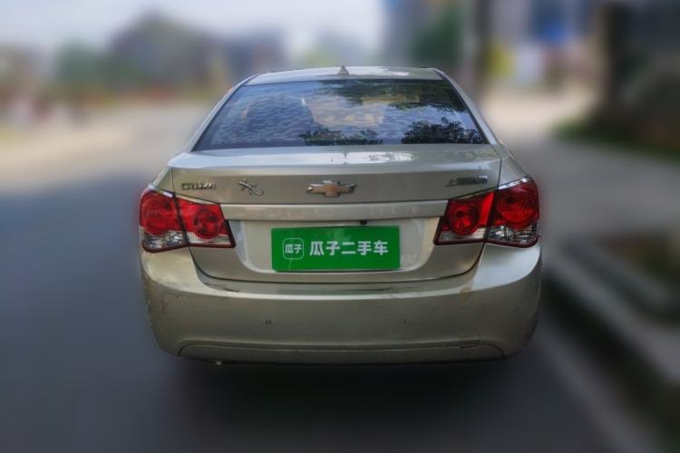 Used Chevrolet Cruze 2013 1.6L SE AT Rear