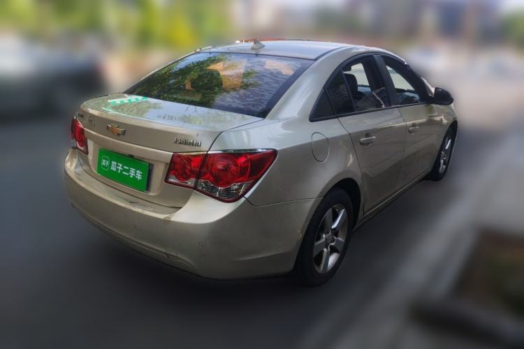 Used Chevrolet Cruze 2013 1.6L SE AT Rear Right 45 Deg