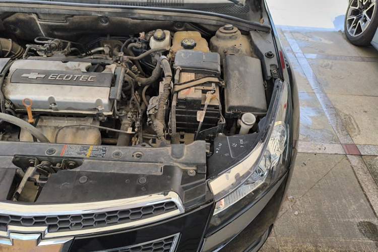 Used Chevrolet Cruze 2014 1.6L SL Millionth Anniversary Edition AT Engine Bay Left