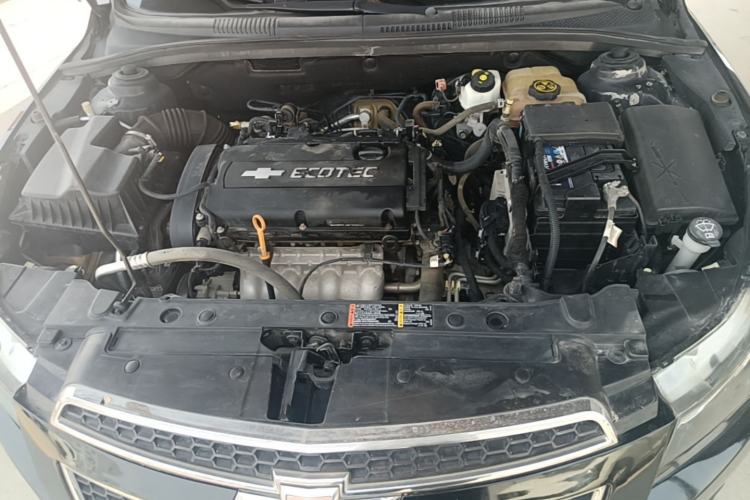 Used Chevrolet Cruze 2014 1.6L SL Millionth Anniversary Edition AT Engine Bay